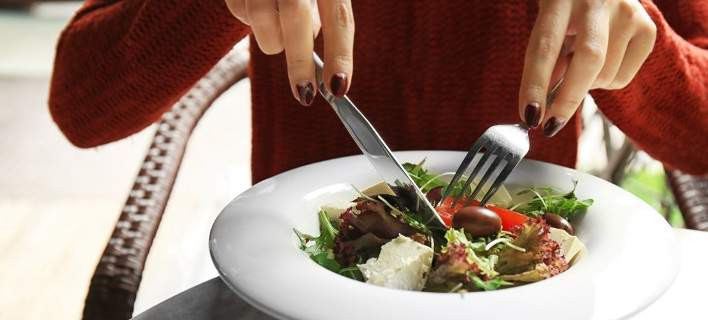 Αυτή είναι η τροφή που σώζει από σοβαρές ασθένειες – Δεν ανήκει τυχαία στα superfoods